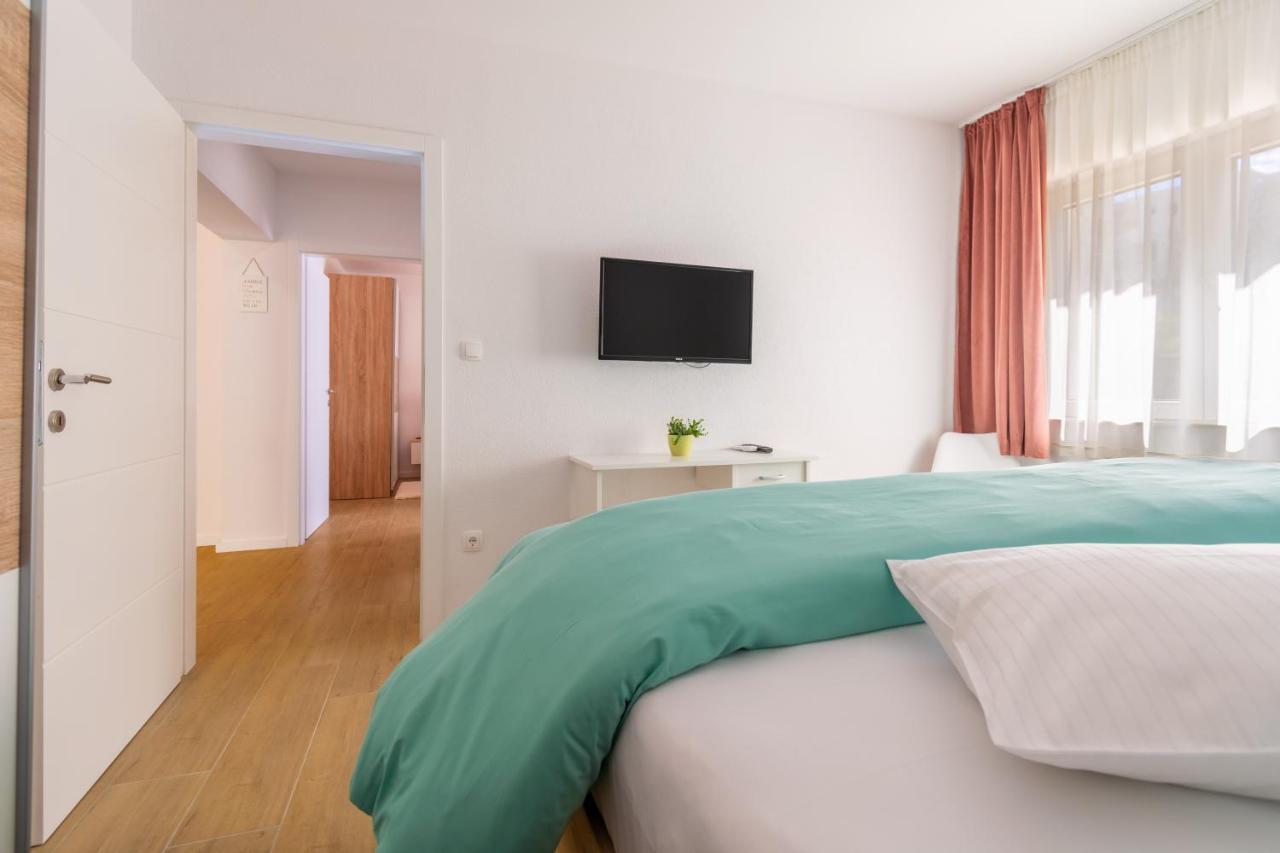 City Apartment 4 & 6 Makarska Buitenkant foto