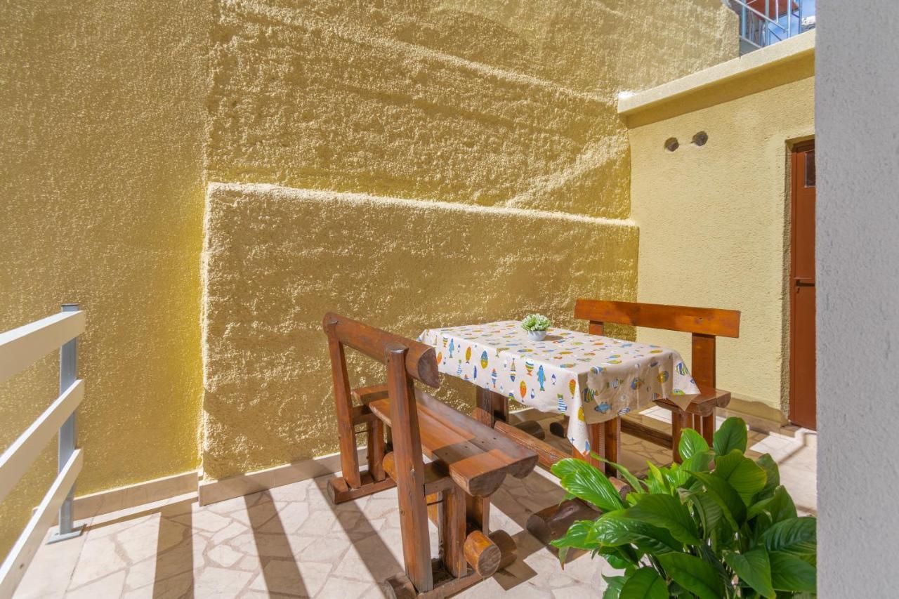 City Apartment 4 & 6 Makarska Buitenkant foto