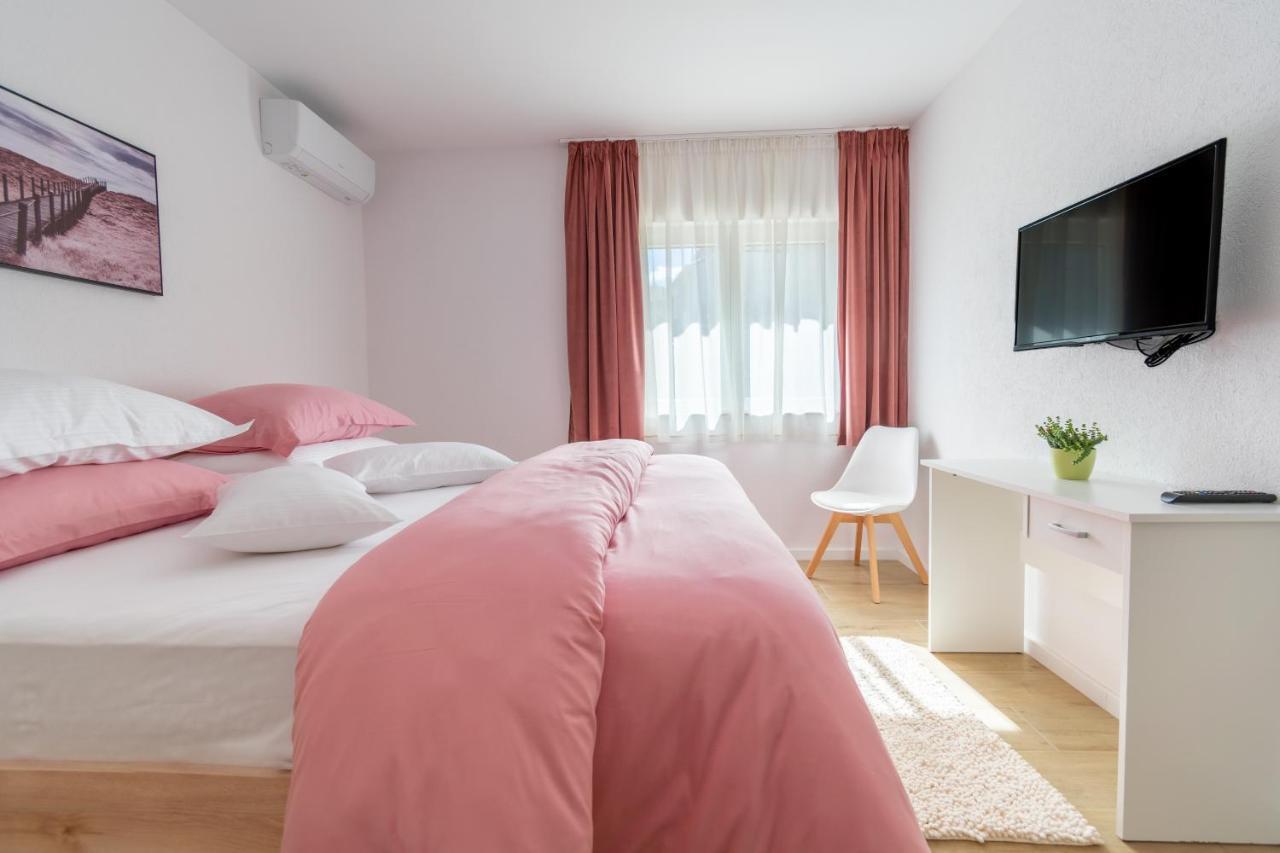 City Apartment 4 & 6 Makarska Buitenkant foto