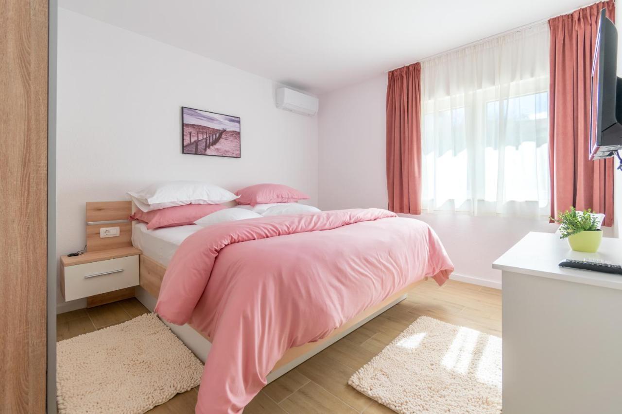 City Apartment 4 & 6 Makarska Buitenkant foto