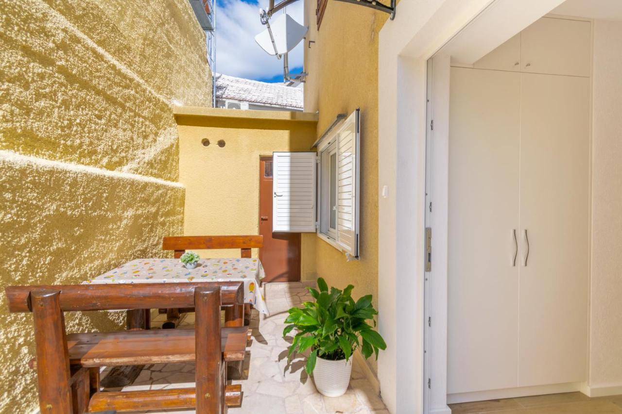 City Apartment 4 & 6 Makarska Buitenkant foto