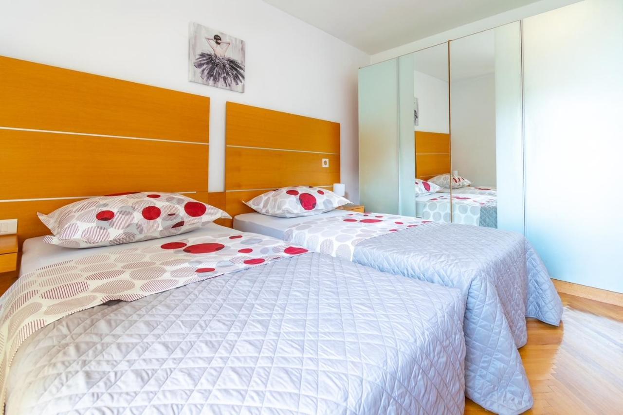 City Apartment 4 & 6 Makarska Buitenkant foto